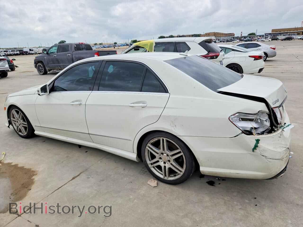 2010 MERCEDES BENZ E-CLASS - VIN: WDDHF5GB5AA081679 - Фото 2