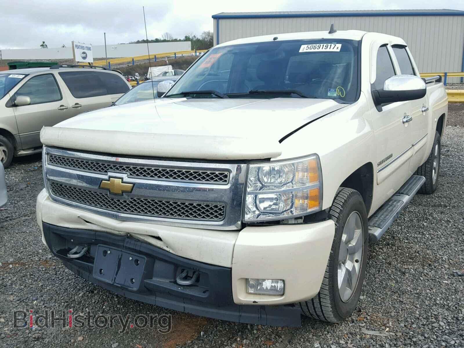 2011 CHEVROLET SILVERADO - VIN: 3GCPCTE02BG377556 - Фото 2
