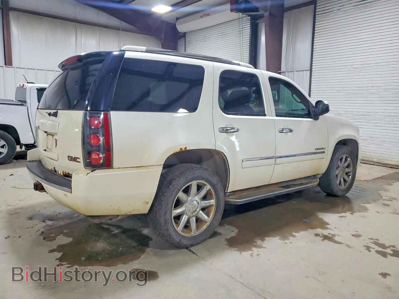 2011 GMC YUKON - VIN: 1GKS2EEF4BR212786 - Photo 3