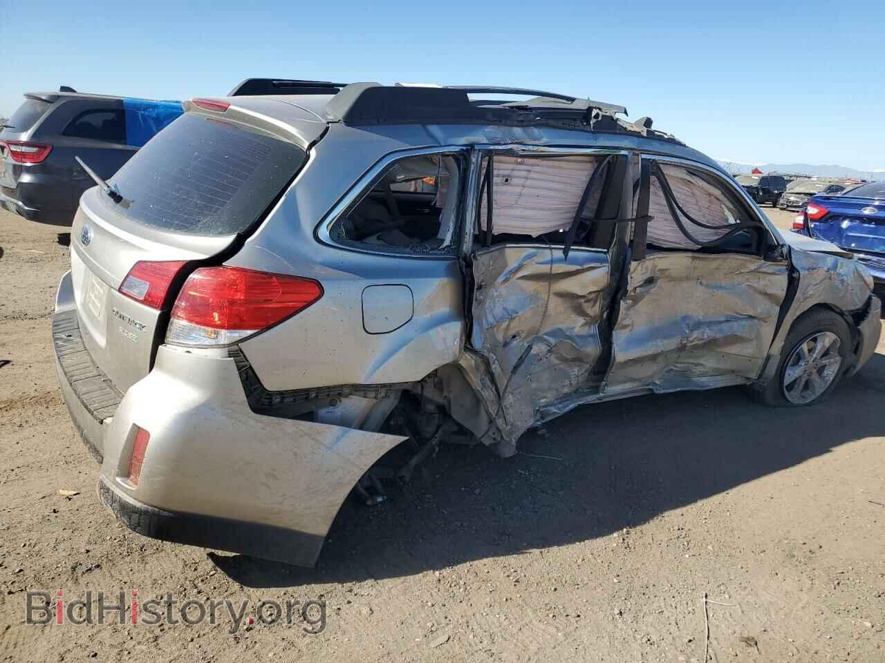 2014 SUBARU OUTBACK - VIN: 4S4BRBAC6E3277823 - Фото 3