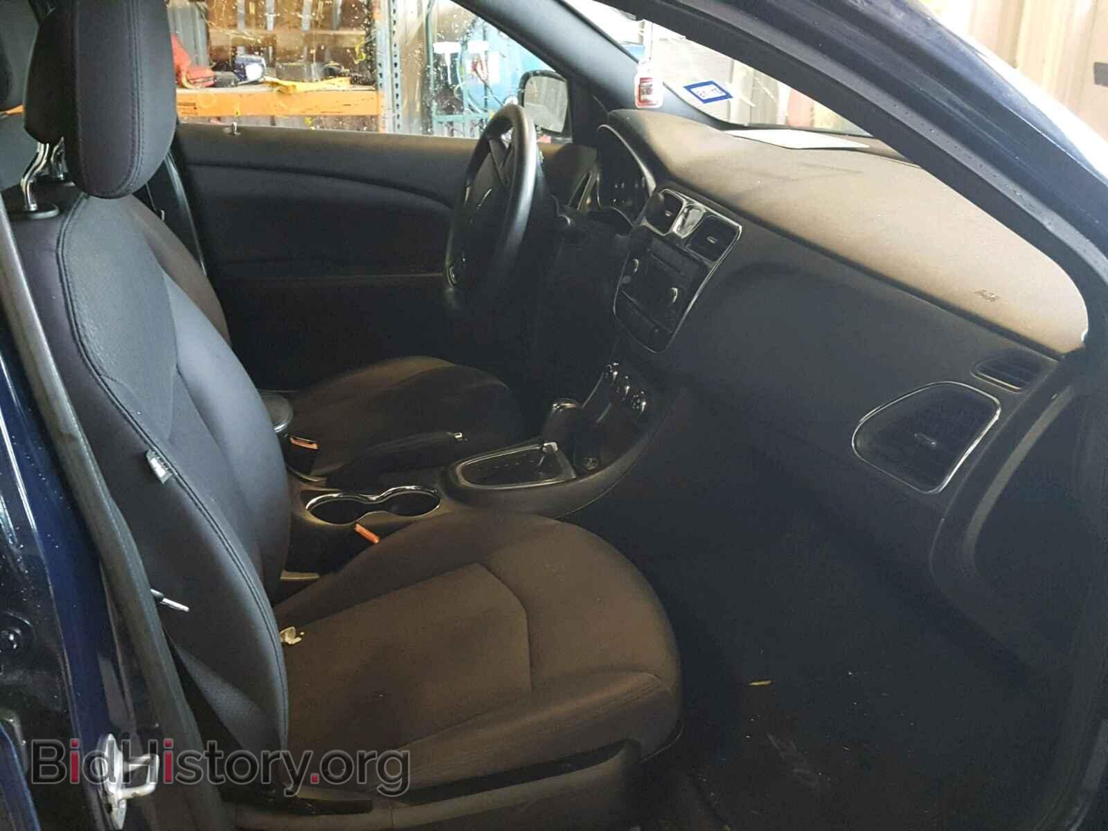 2013 CHRYSLER 200 - VIN: 1C3CCBAB3DN641141 - Photo 5