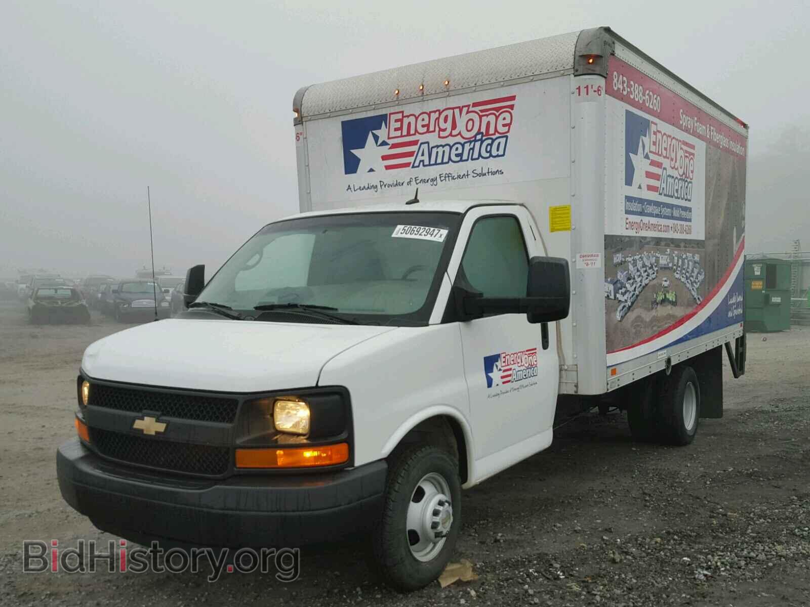 2014 CHEVROLET EXPRESS - VIN: 1GB3G3CG2E1152452 - Фото 2
