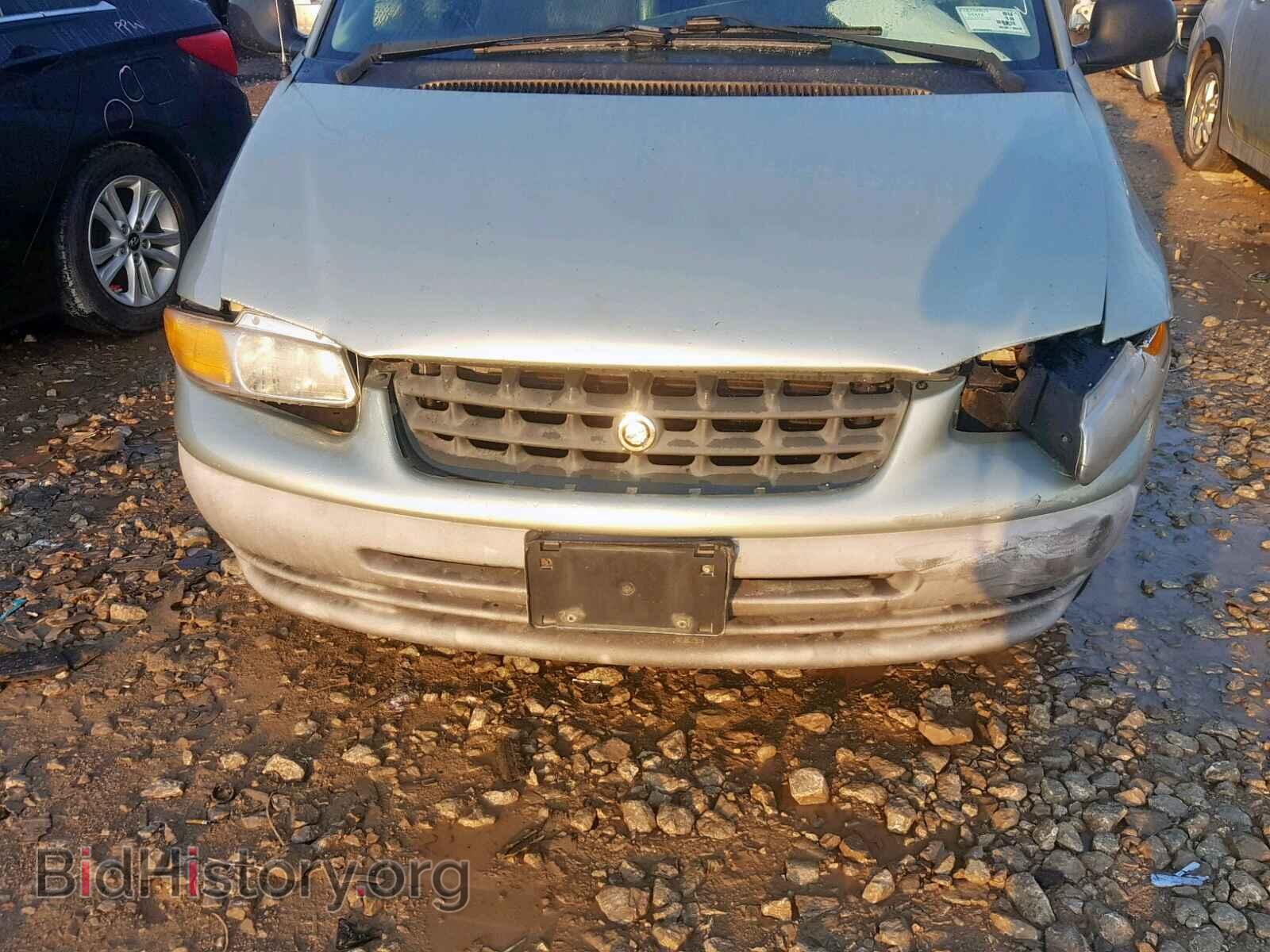 2000 CHRYSLER VOYAGER - VIN: 2C4FJ25B2YR697749 - Photo 9