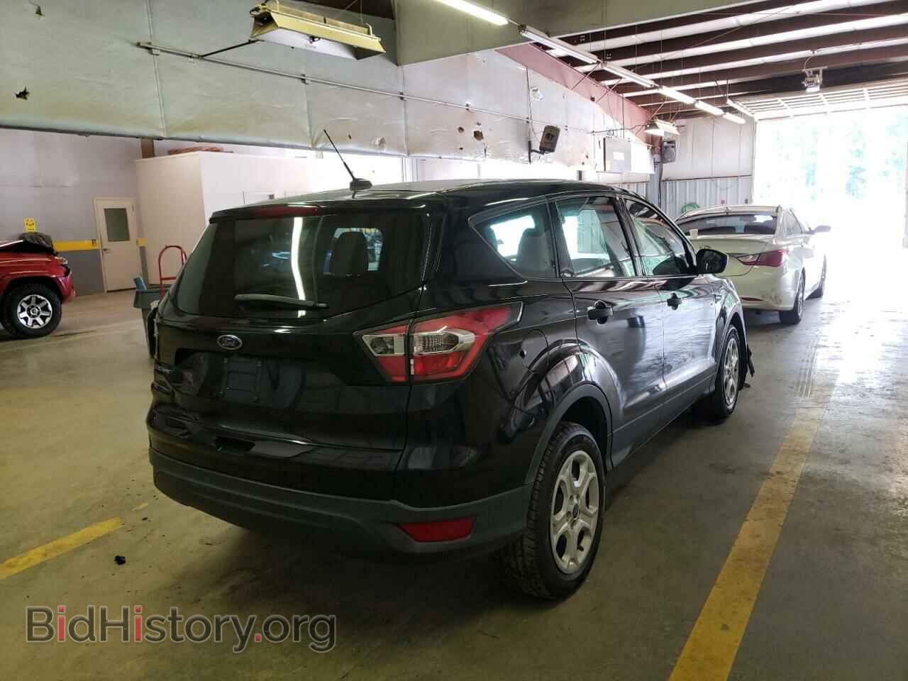 2017 FORD ESCAPE - VIN: 1FMCU0F7XHUB19860 - Фото 4