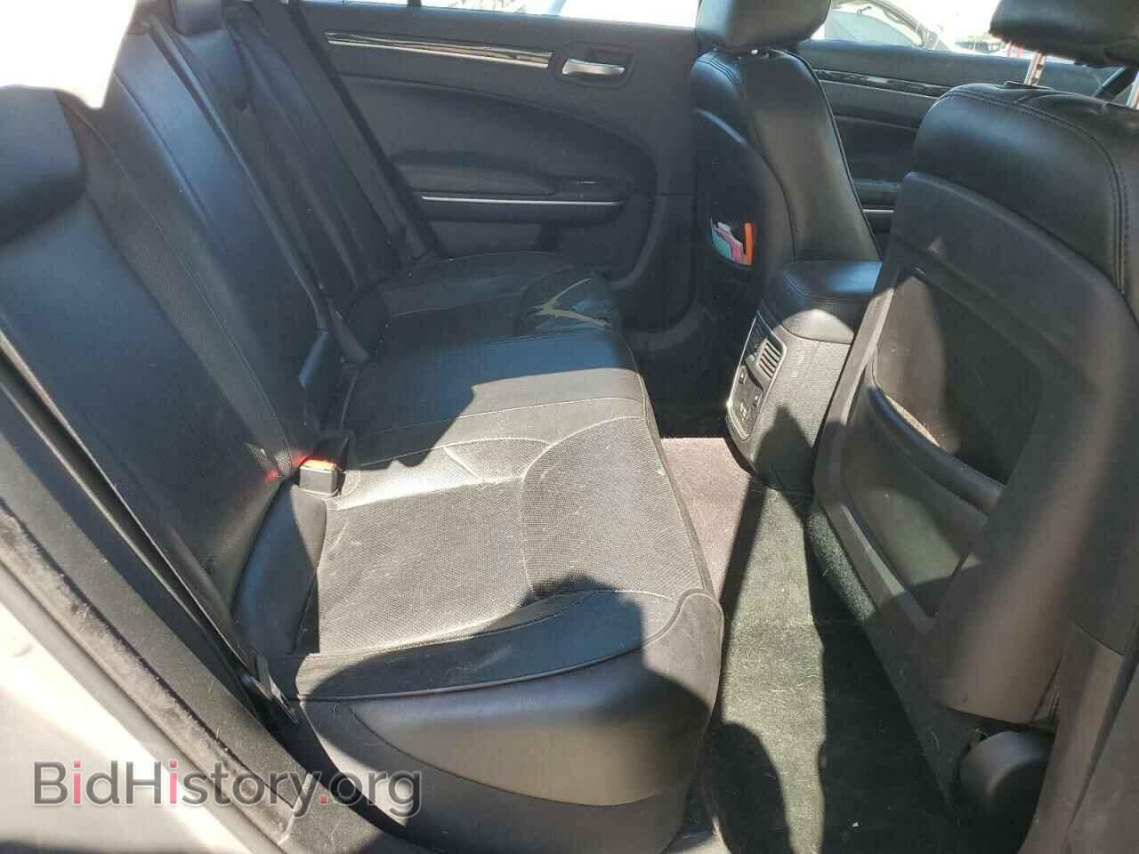 2019 CHRYSLER 300 - VIN: 2C3CCAEG1KH528357 - Фото 10