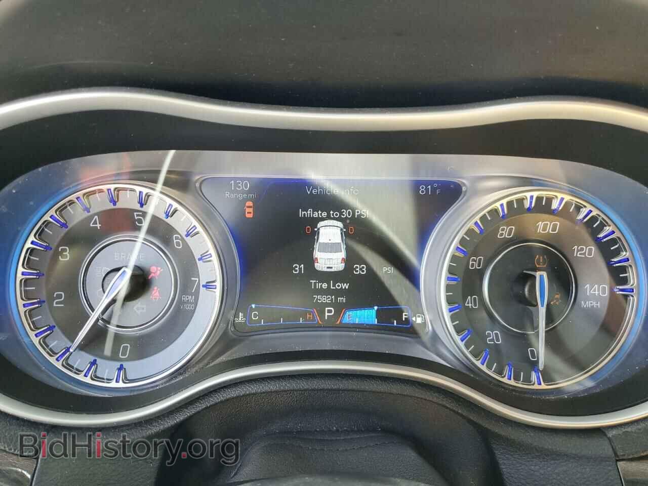 2018 CHRYSLER 300 - VIN: 2C3CCAAG4JH117507 - Фото 9