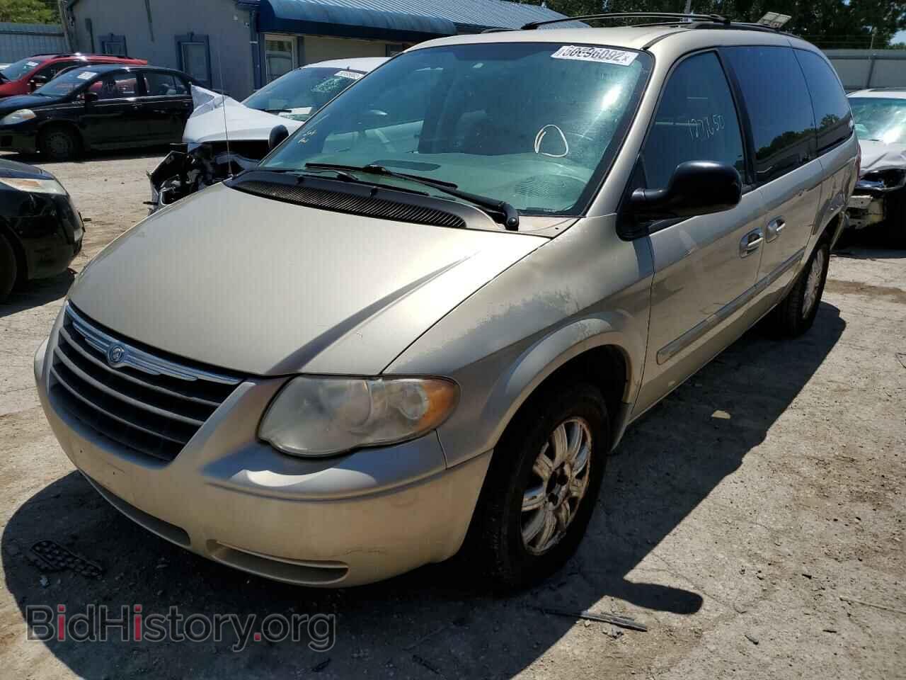 2007 CHRYSLER MINIVAN - VIN: 2A8GP54L47R120372 - Фото 9