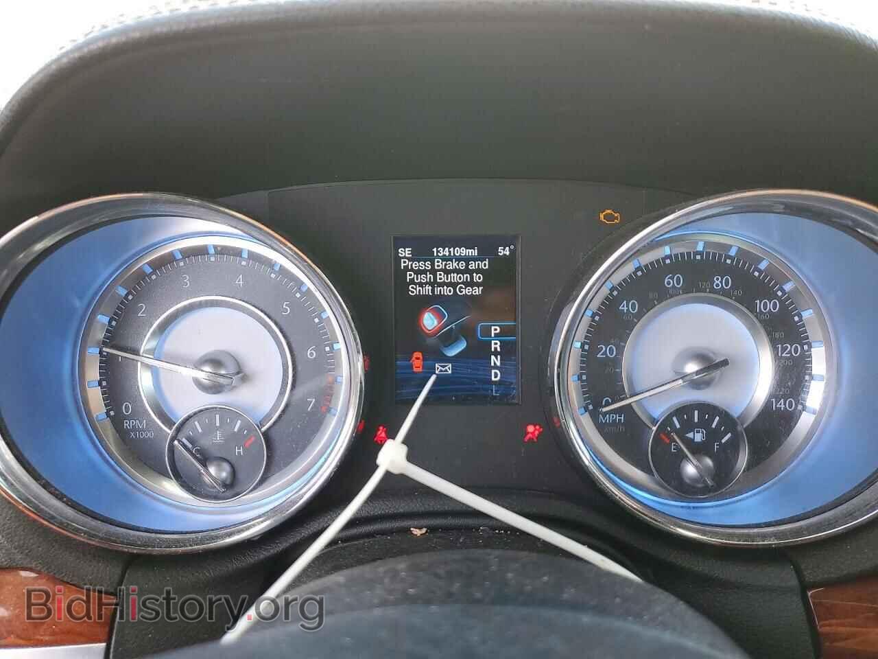 2013 CHRYSLER 300 - VIN: 2C3CCAAG1DH632209 - Фото 9
