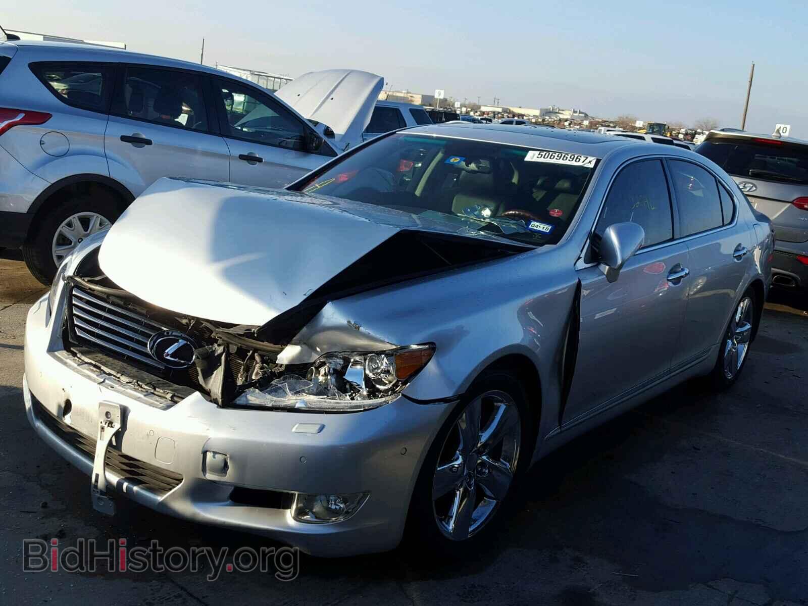 2010 LEXUS LS460 - VIN: JTHBL5EF3A5092007 - Фото 2