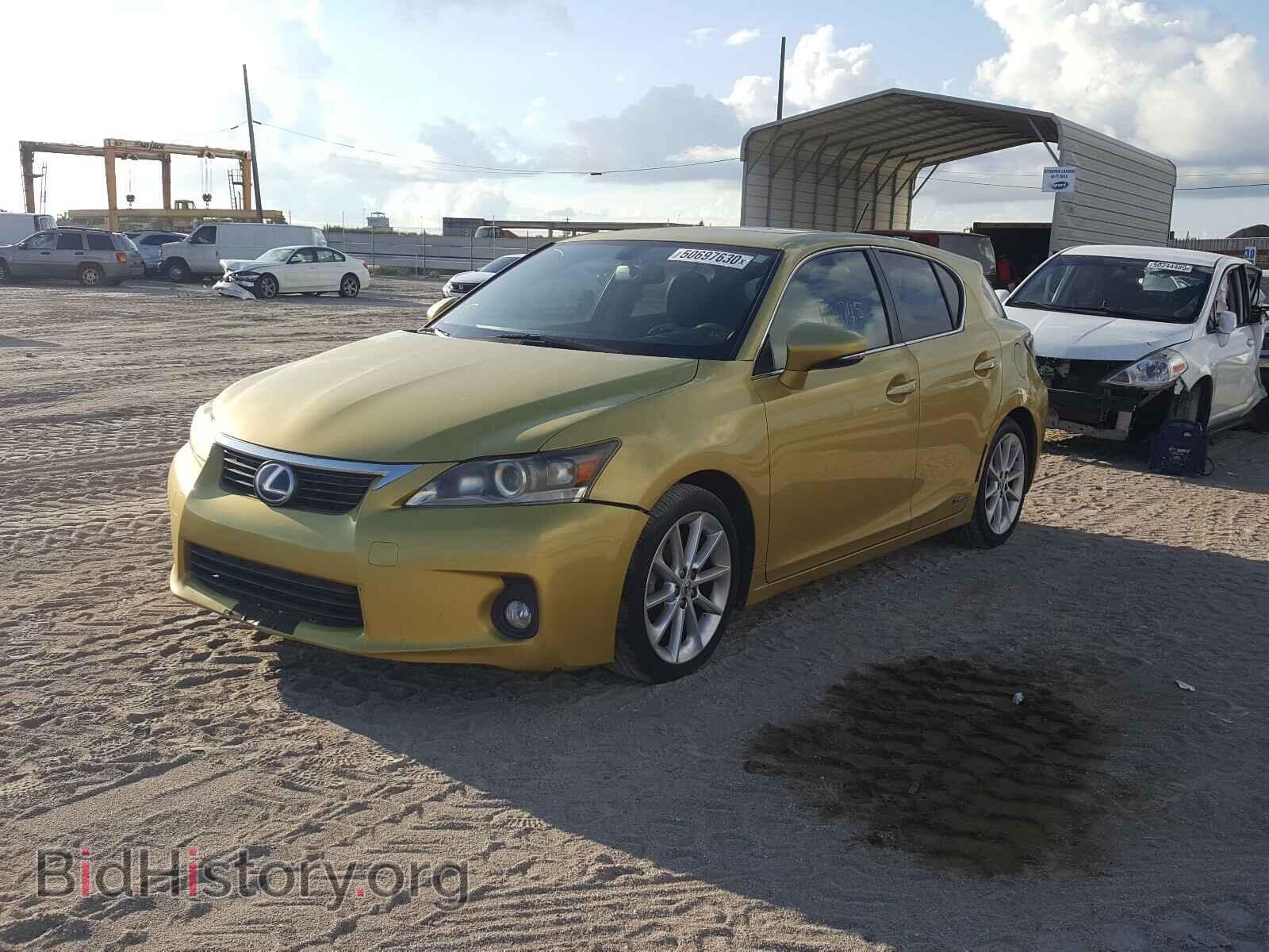 2011 LEXUS CT 200 - VIN: JTHKD5BH8B2028924 - Фото 2