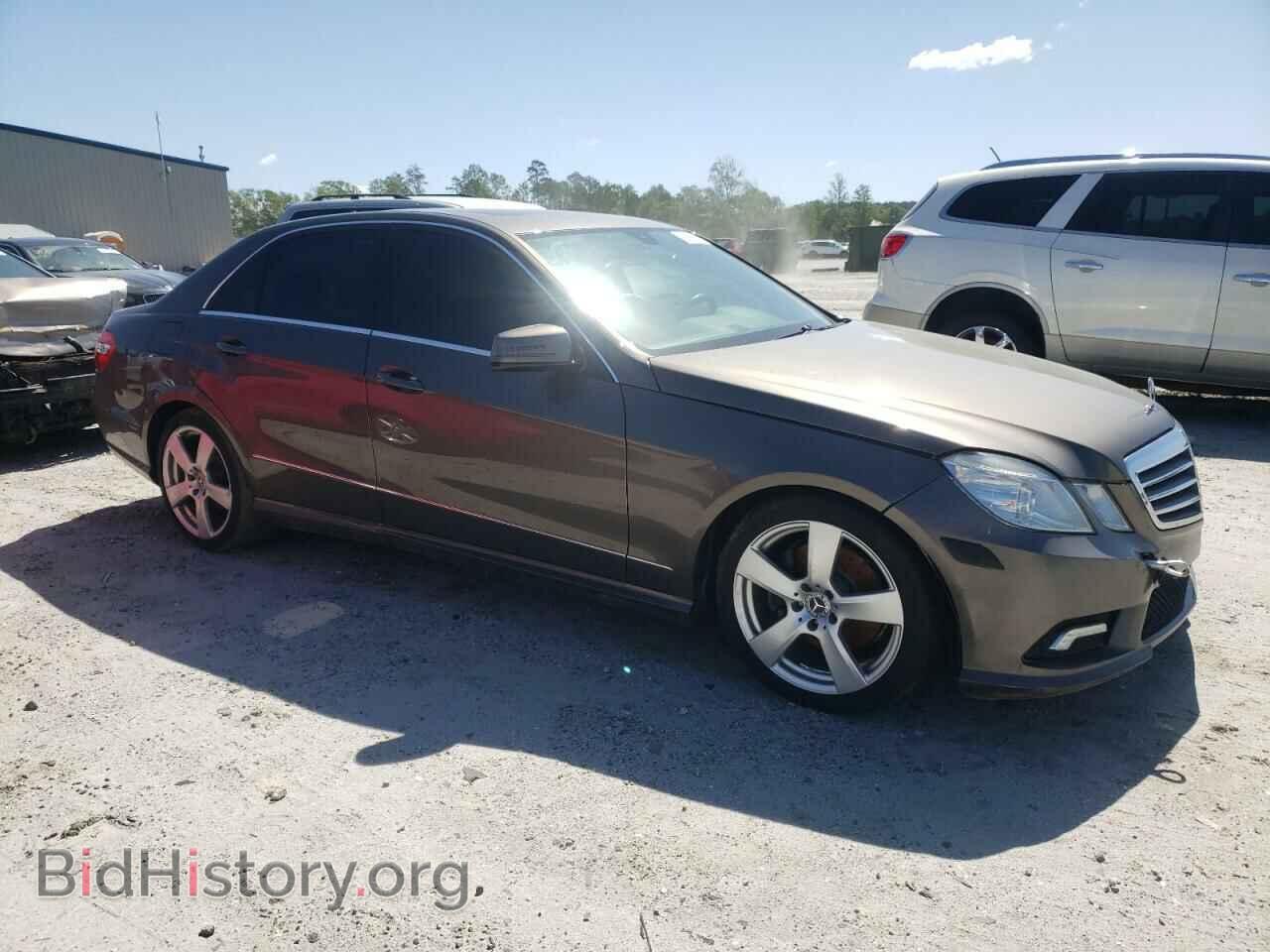 2011 MERCEDES-BENZ E-CLASS - VIN: WDDHF5GB3BA427701 - Фото 4