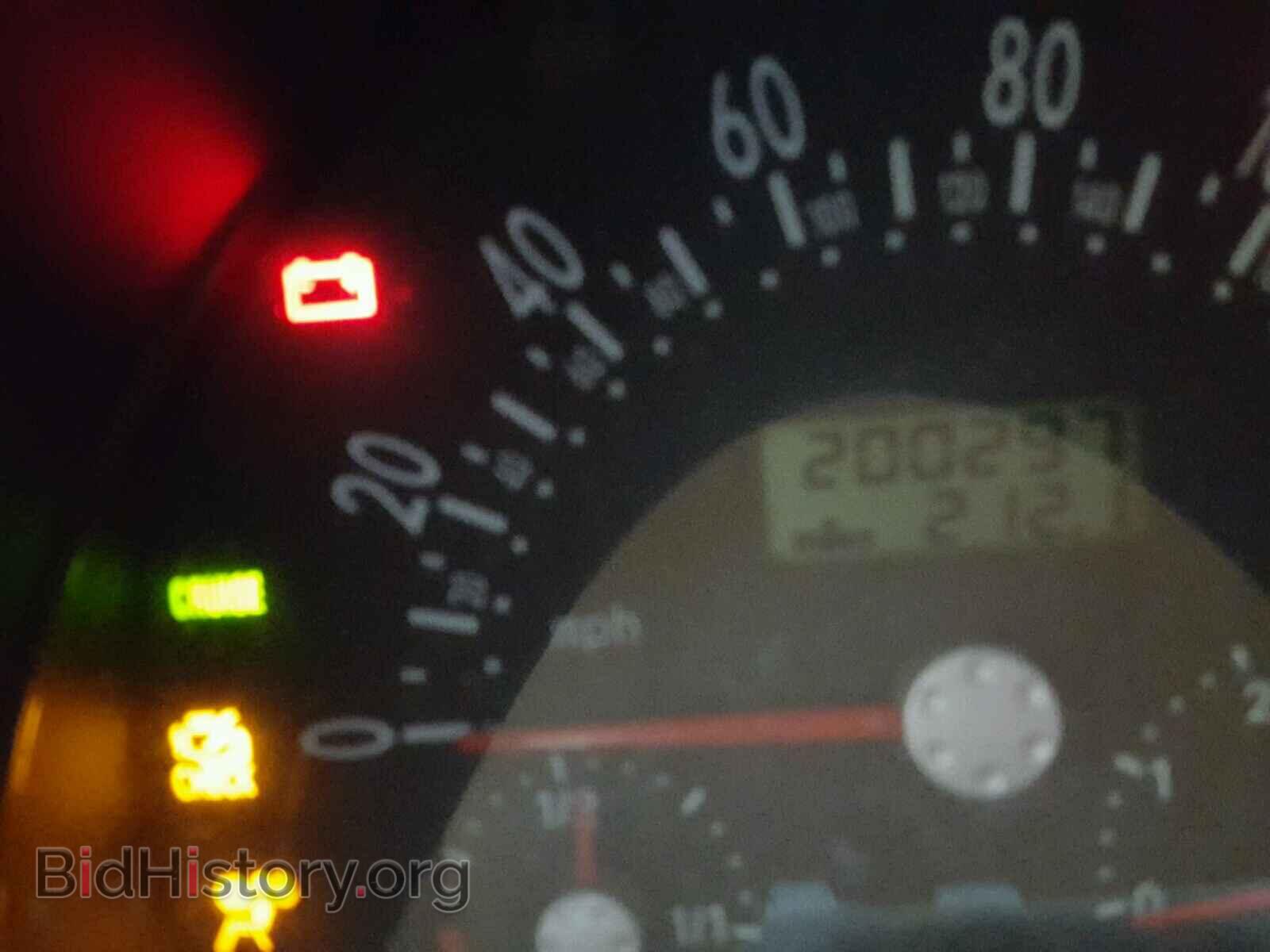2003 VOLKSWAGEN BEETLE - VIN: 3VWCP21C93M401283 - Фото 8