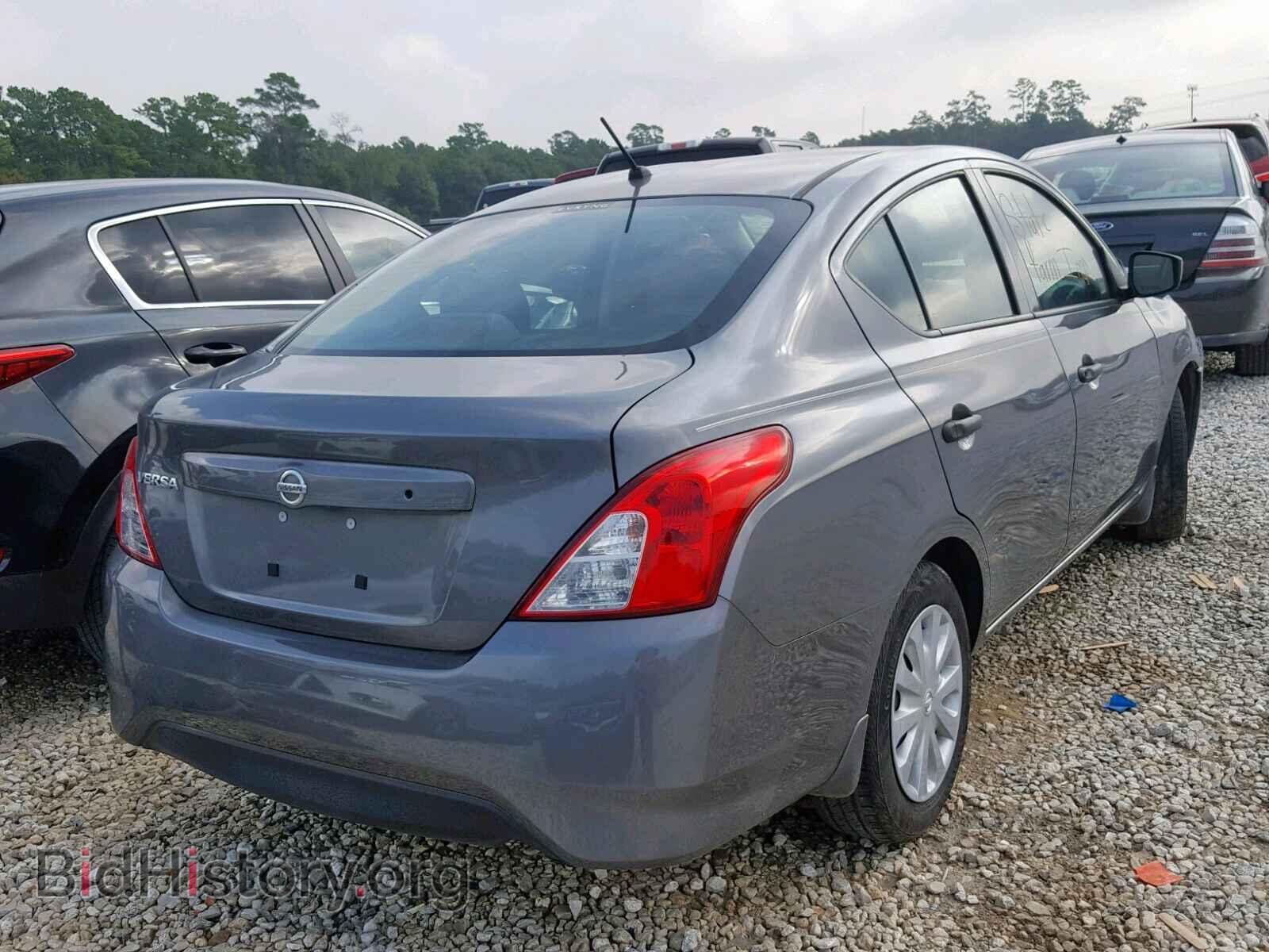 2017 NISSAN VERSA - VIN: 3N1CN7AP7HL903668 - Photo 4