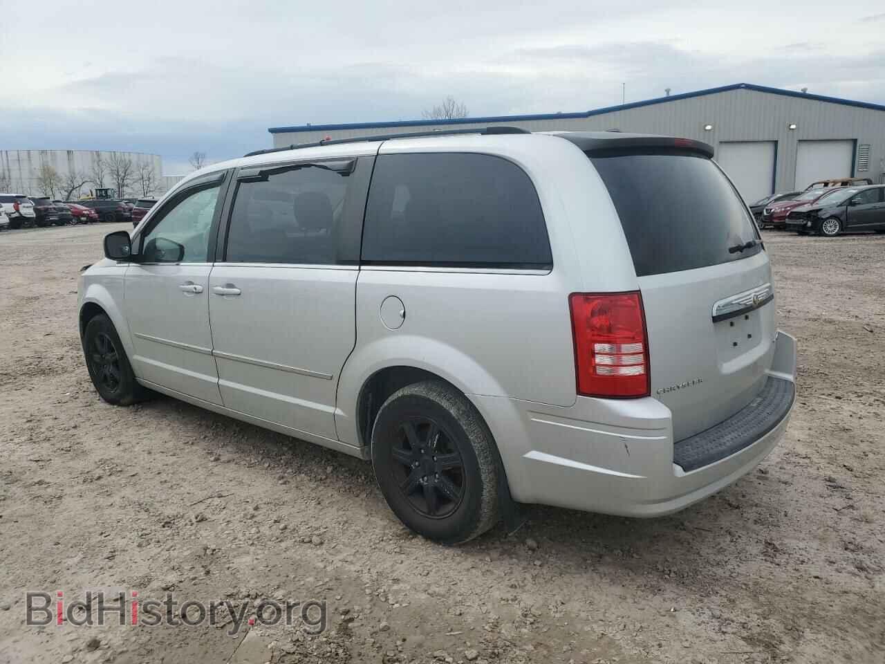 2010 CHRYSLER MINIVAN - VIN: 2A4RR5D12AR192956 - Photo 2