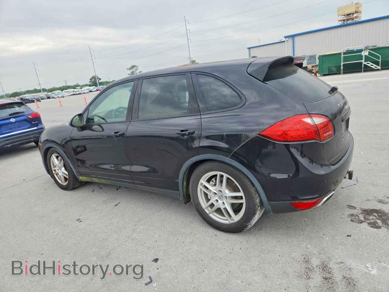 2014 PORSCHE CAYENNE - VIN: WP1AB2A28ELA55178 - Photo 2