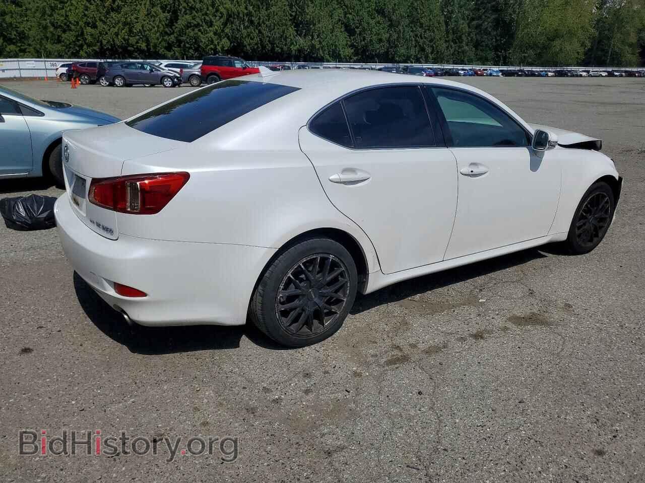2011 LEXUS IS - VIN: JTHCF5C25B5049222 - Photo 3