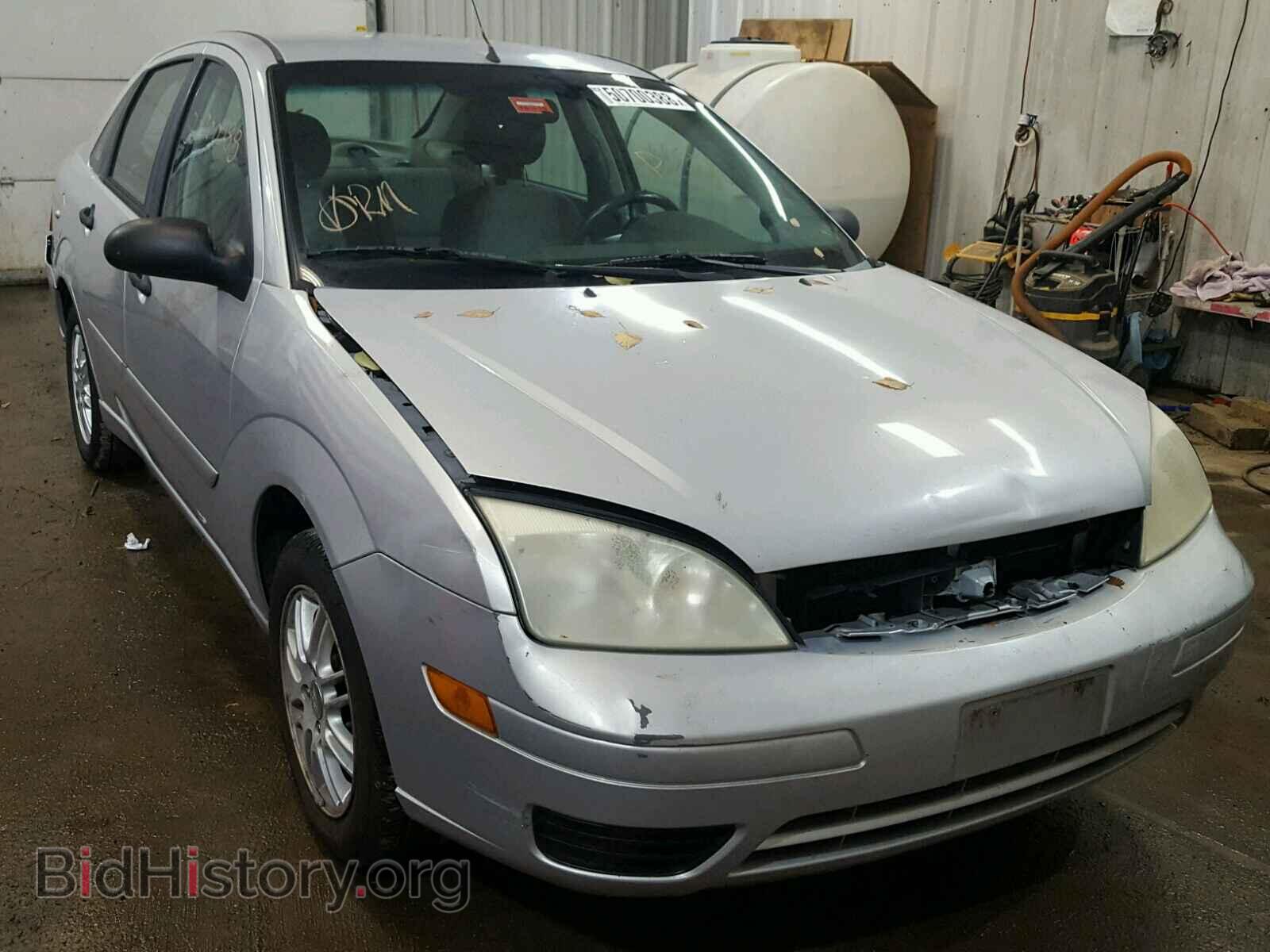 Фотография 1FAFP34N05W109405 - FORD FOCUS 2005