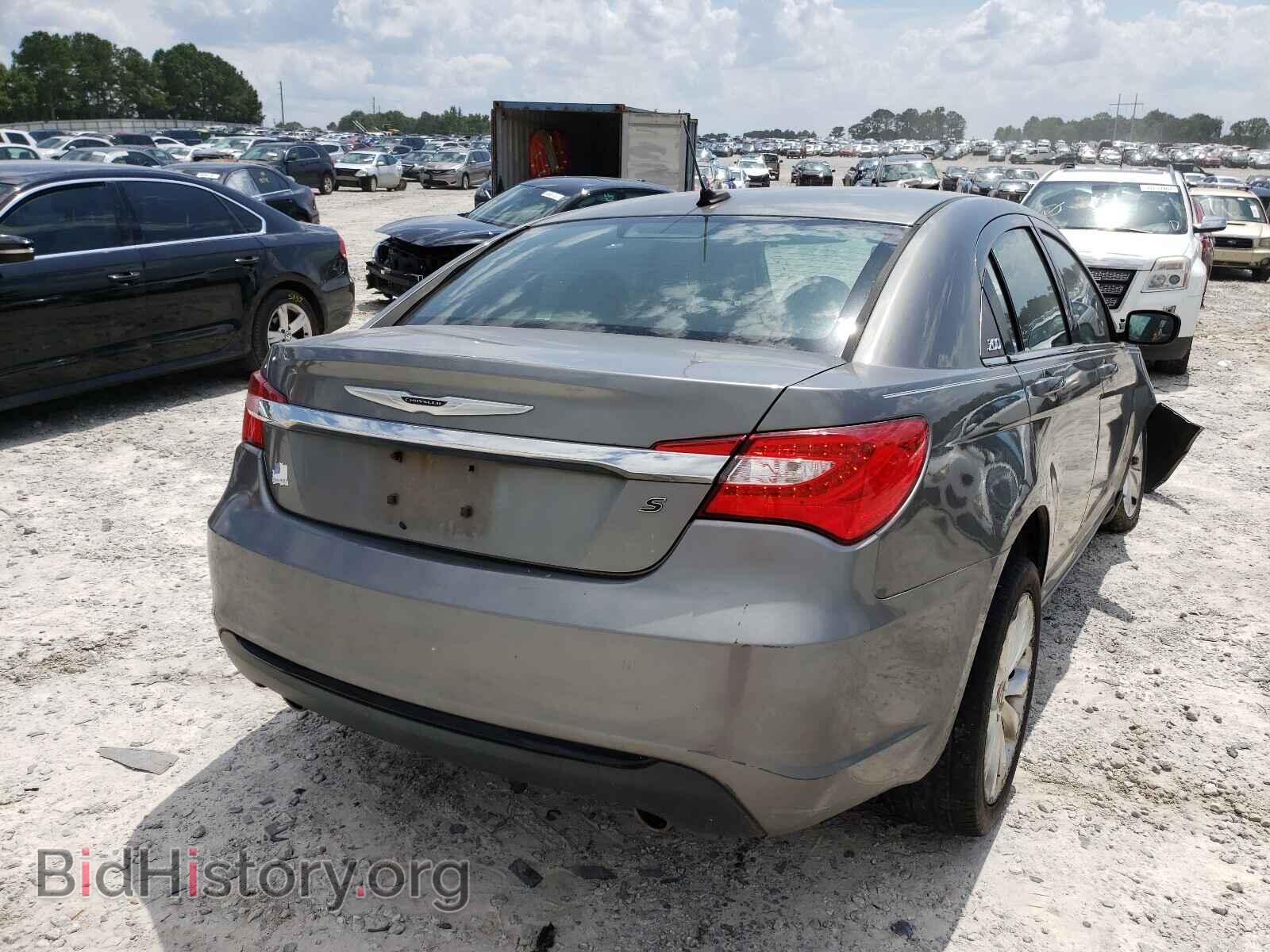 2012 CHRYSLER 200 - VIN: 1C3CCBHG8CN159443 - Фото 4