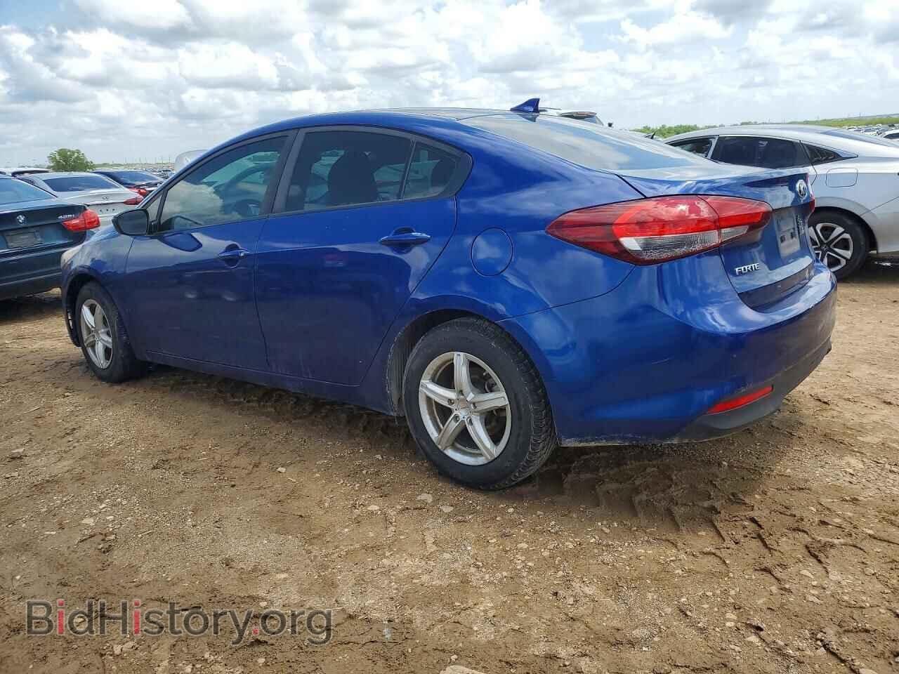 2017 KIA FORTE - VIN: 3KPFK4A76HE136143 - Photo 2