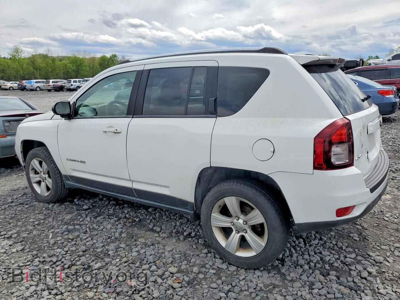 2014 JEEP COMPASS - VIN: 1C4NJDBB1ED572381 - Фото 2
