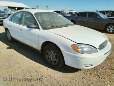 2006 Ford TAURUS Taurus SE, white — VIN 1FAFP53266A262825, Copart