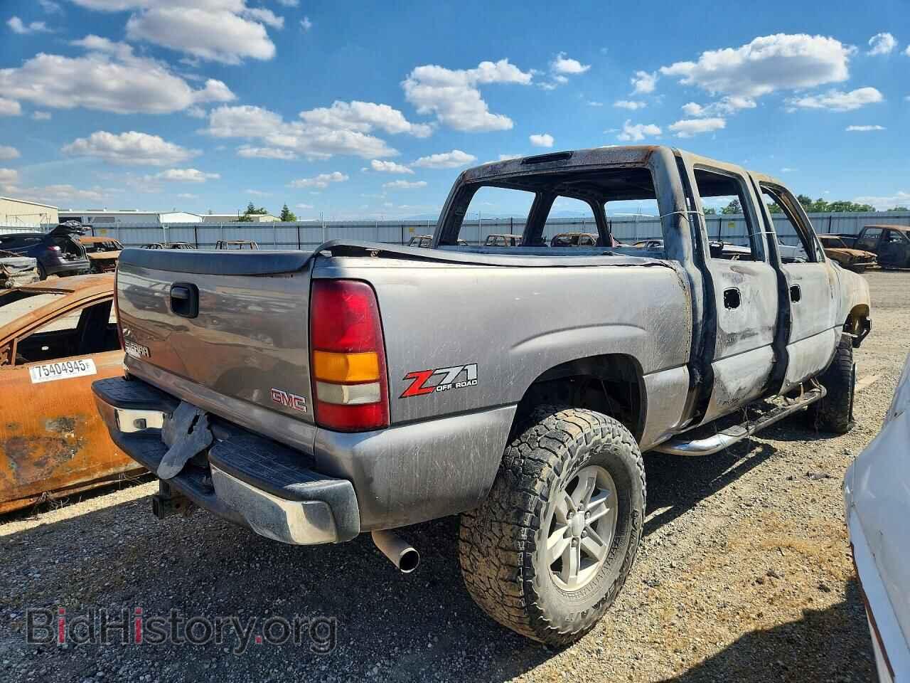 2006 GMC SIERRA - VIN: 2GTEK13T361232326 - Фото 3