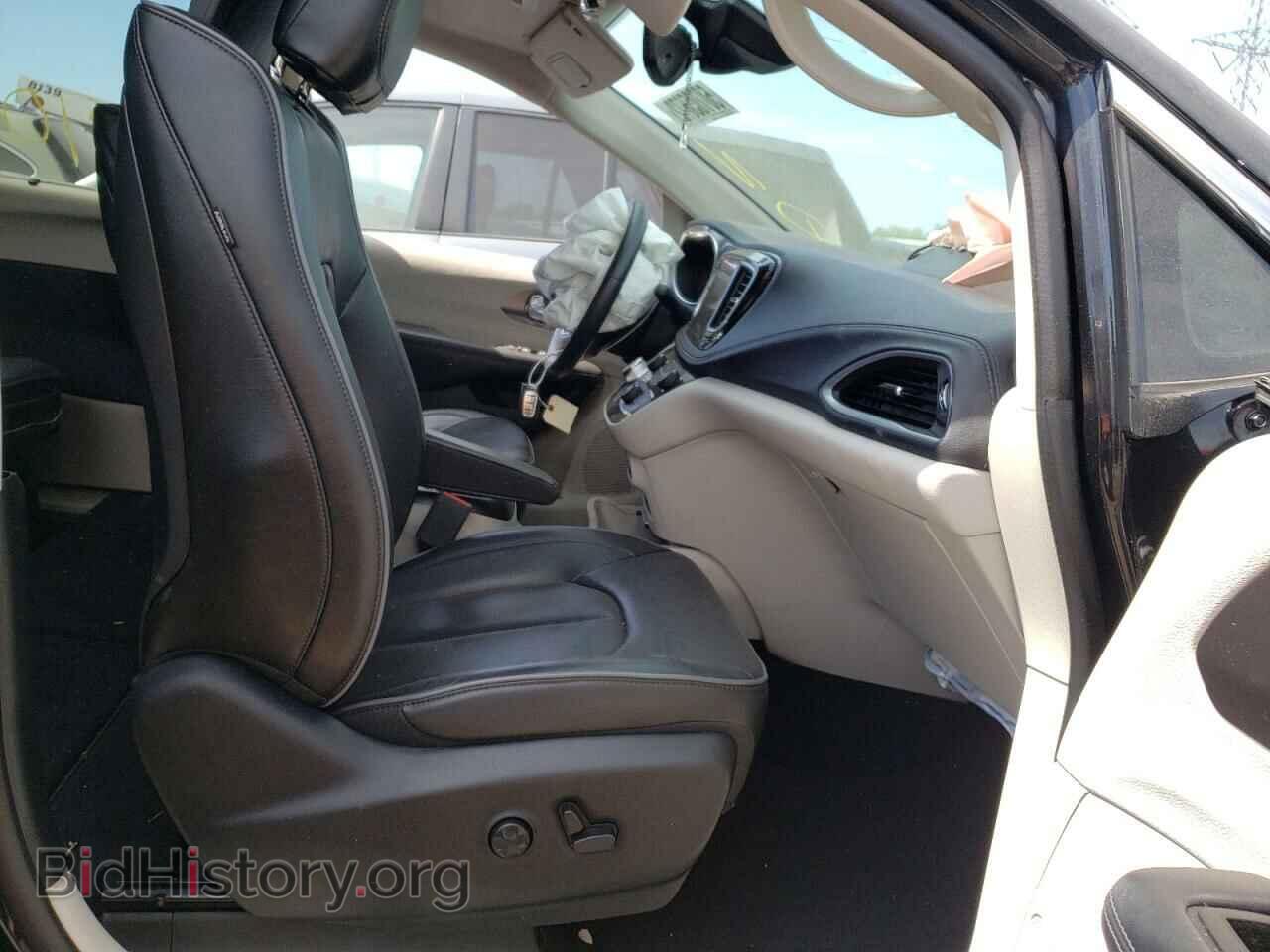 2017 CHRYSLER PACIFICA - VIN: 2C4RC1GG2HR648285 - Photo 5