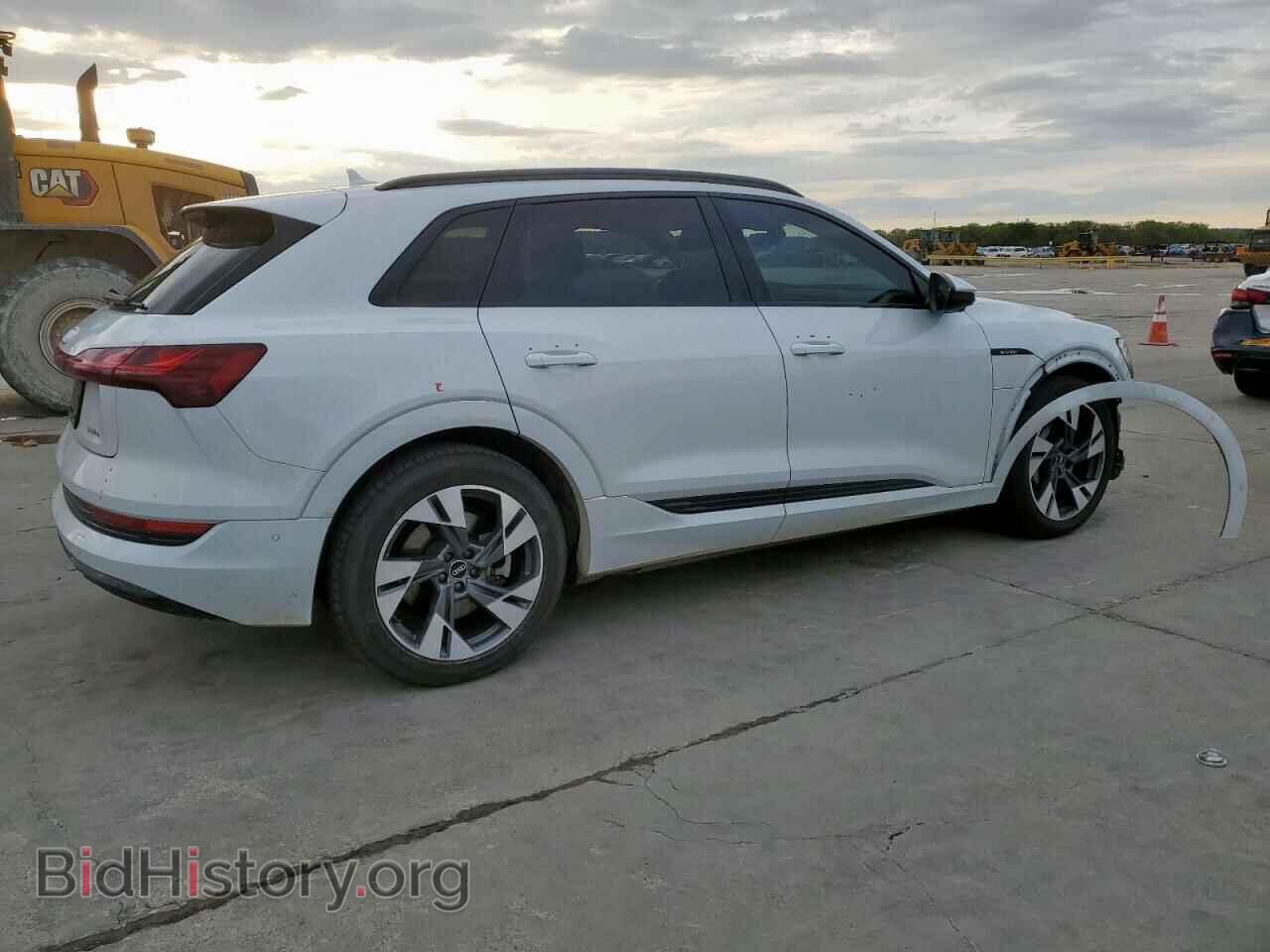 2021 AUDI E-TRON - VIN: WA1AAAGE7MB023949 - Photo 3