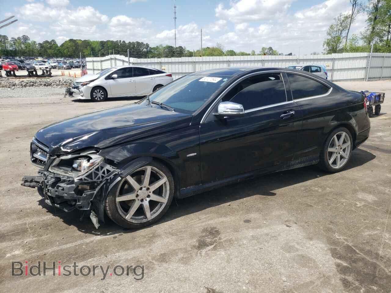 Фотография WDDGJ4HB4CF798986 - MERCEDES-BENZ C-CLASS 2012