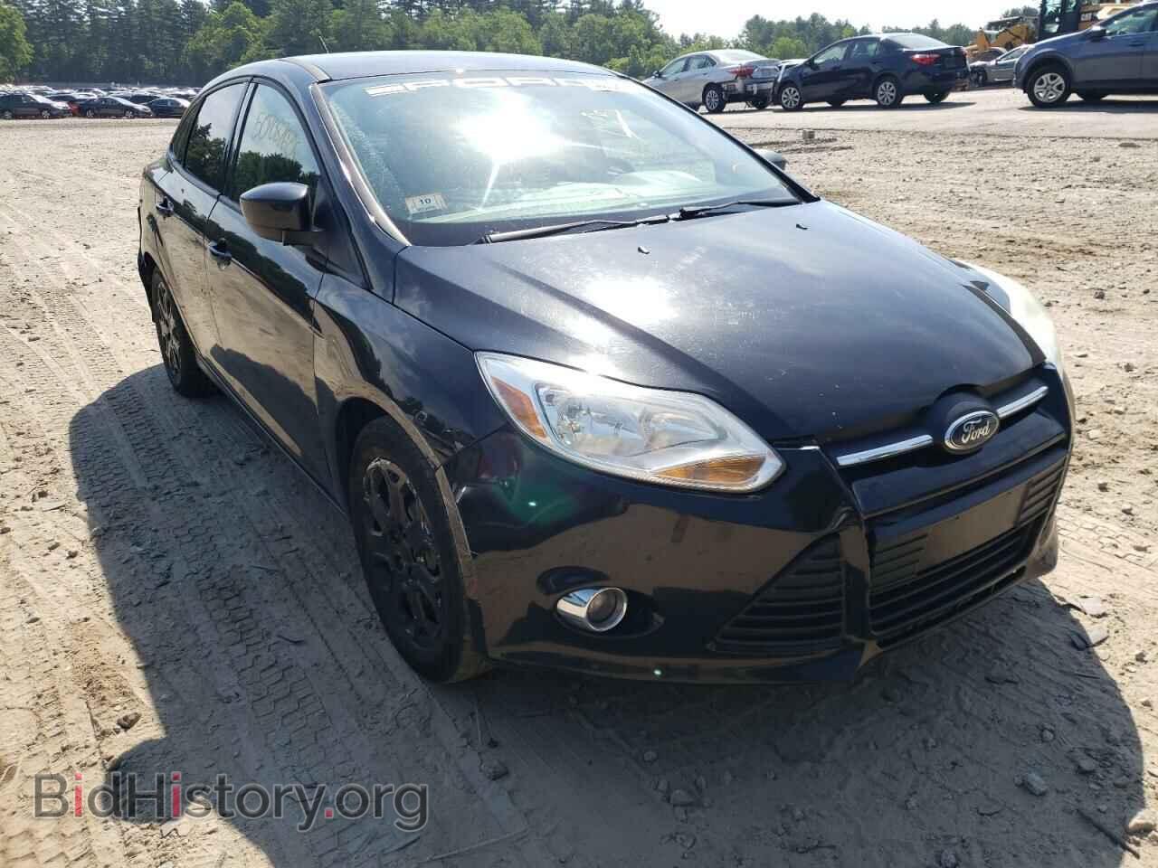 Photo 1FAHP3F27CL403930 - FORD FOCUS 2012