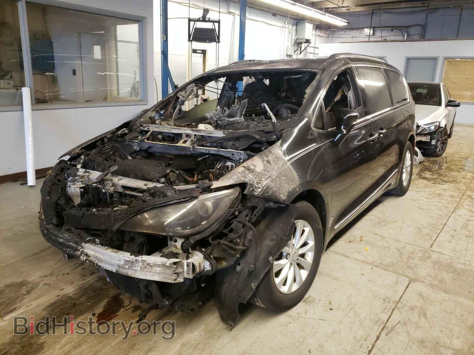 2018 CHRYSLER PACIFICA - VIN: 2C4RC1BG0JR127918 - Фото 2