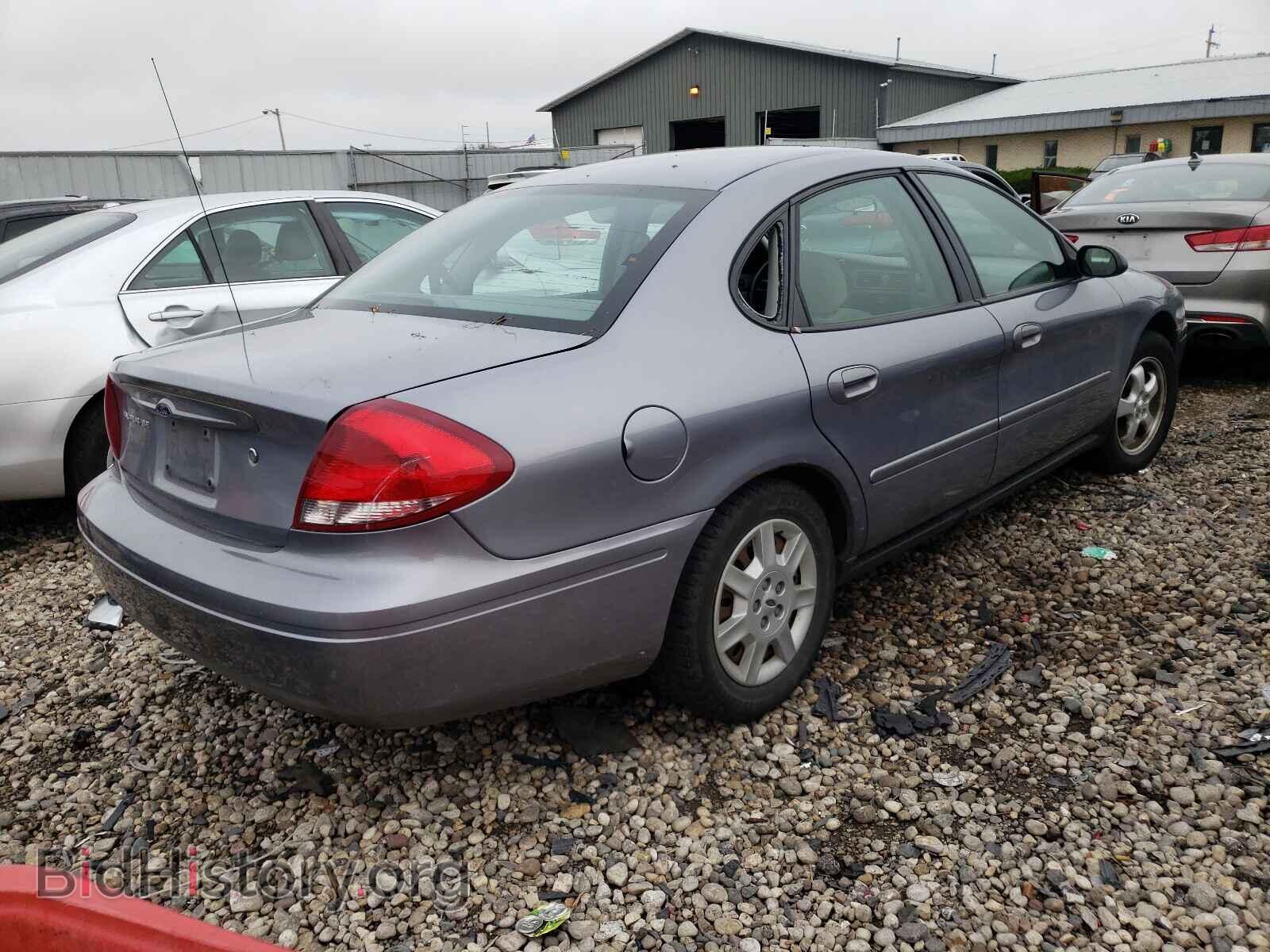 2006 FORD TAURUS - VIN: 1FAFP53U16A185346 - Фото 4