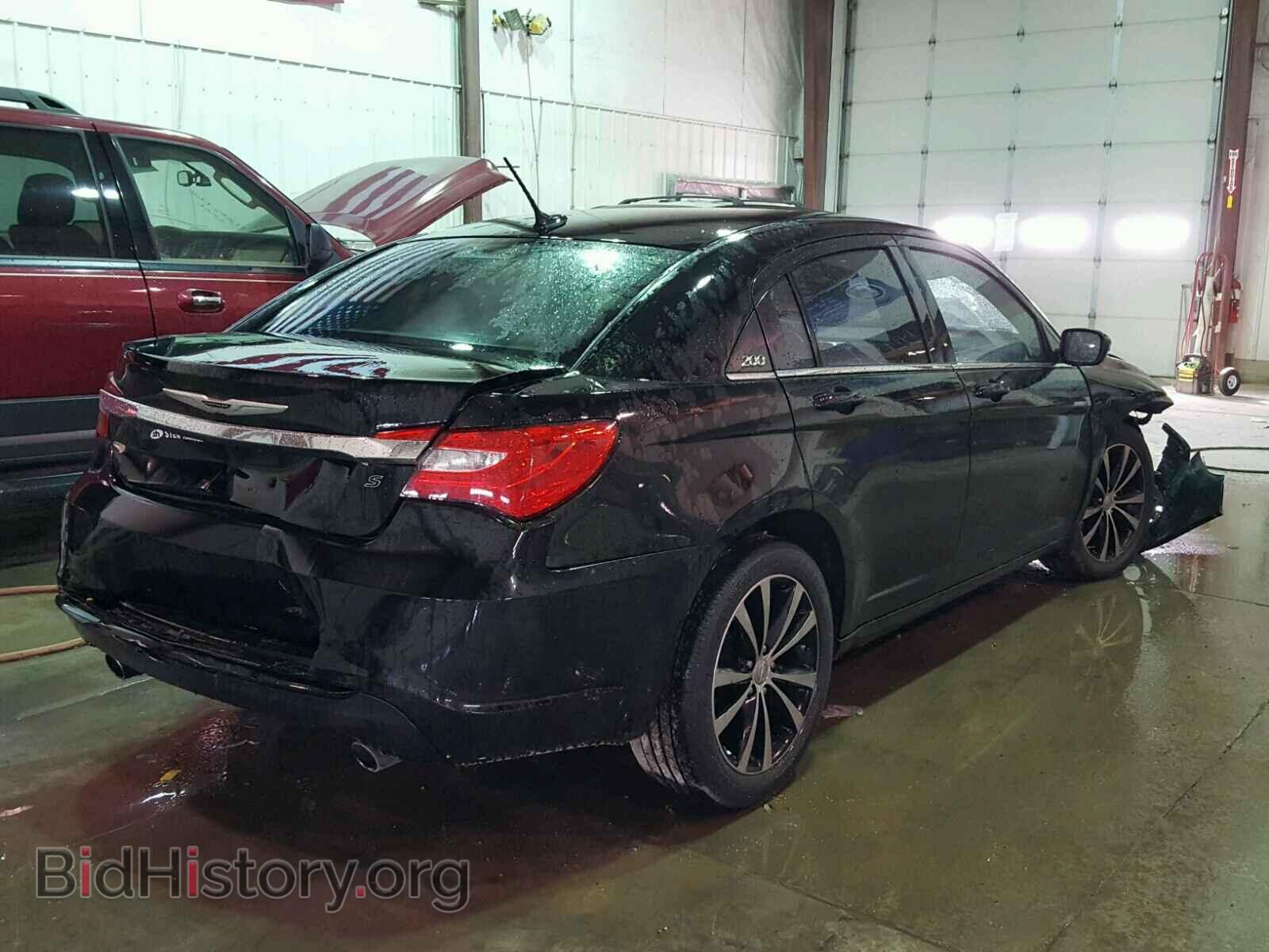 2012 CHRYSLER 200 - VIN: 1C3CCBHG7CN214688 - Фото 4