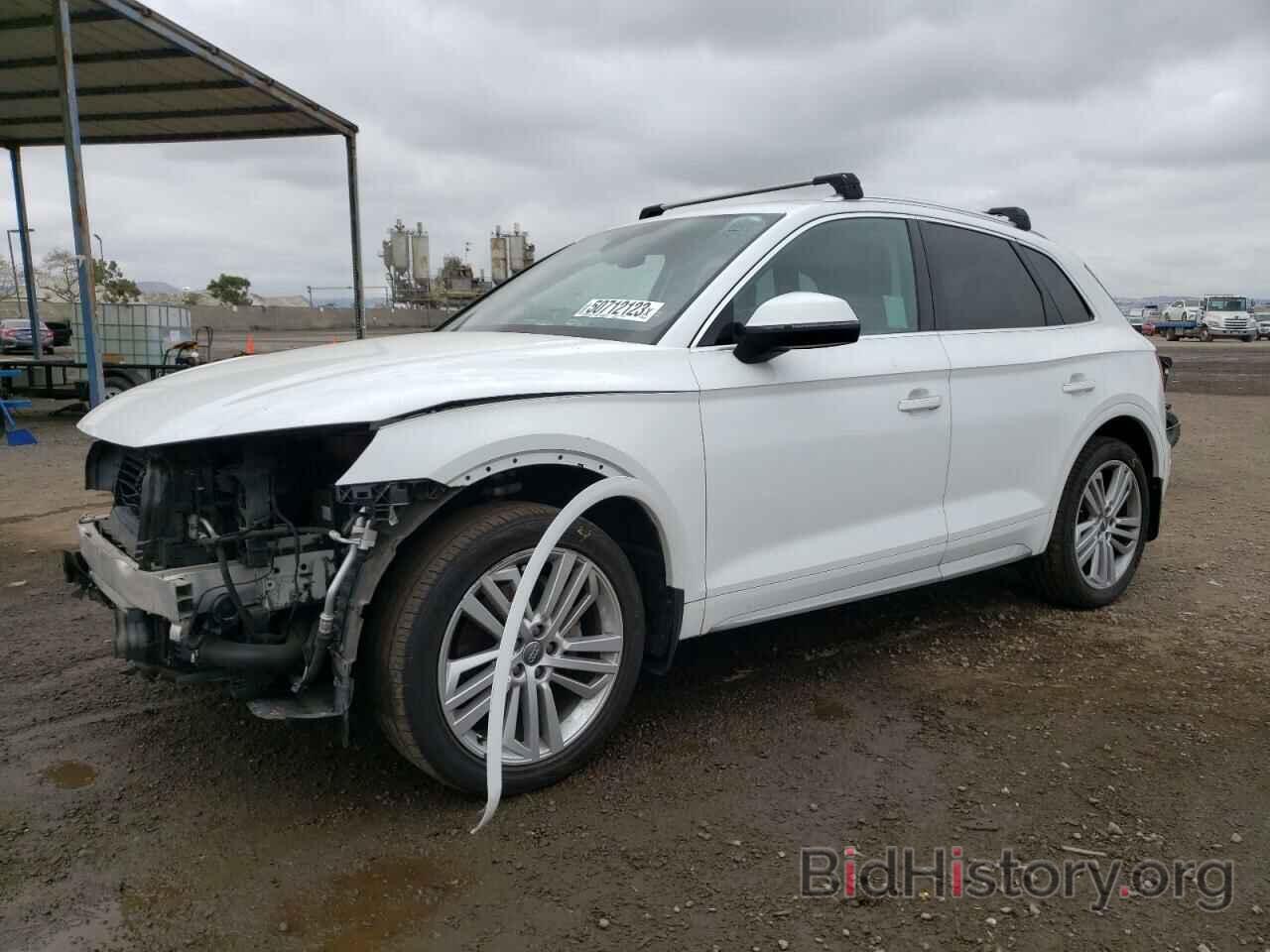 Photo WA1BNAFY3K2083373 - AUDI Q5 2019