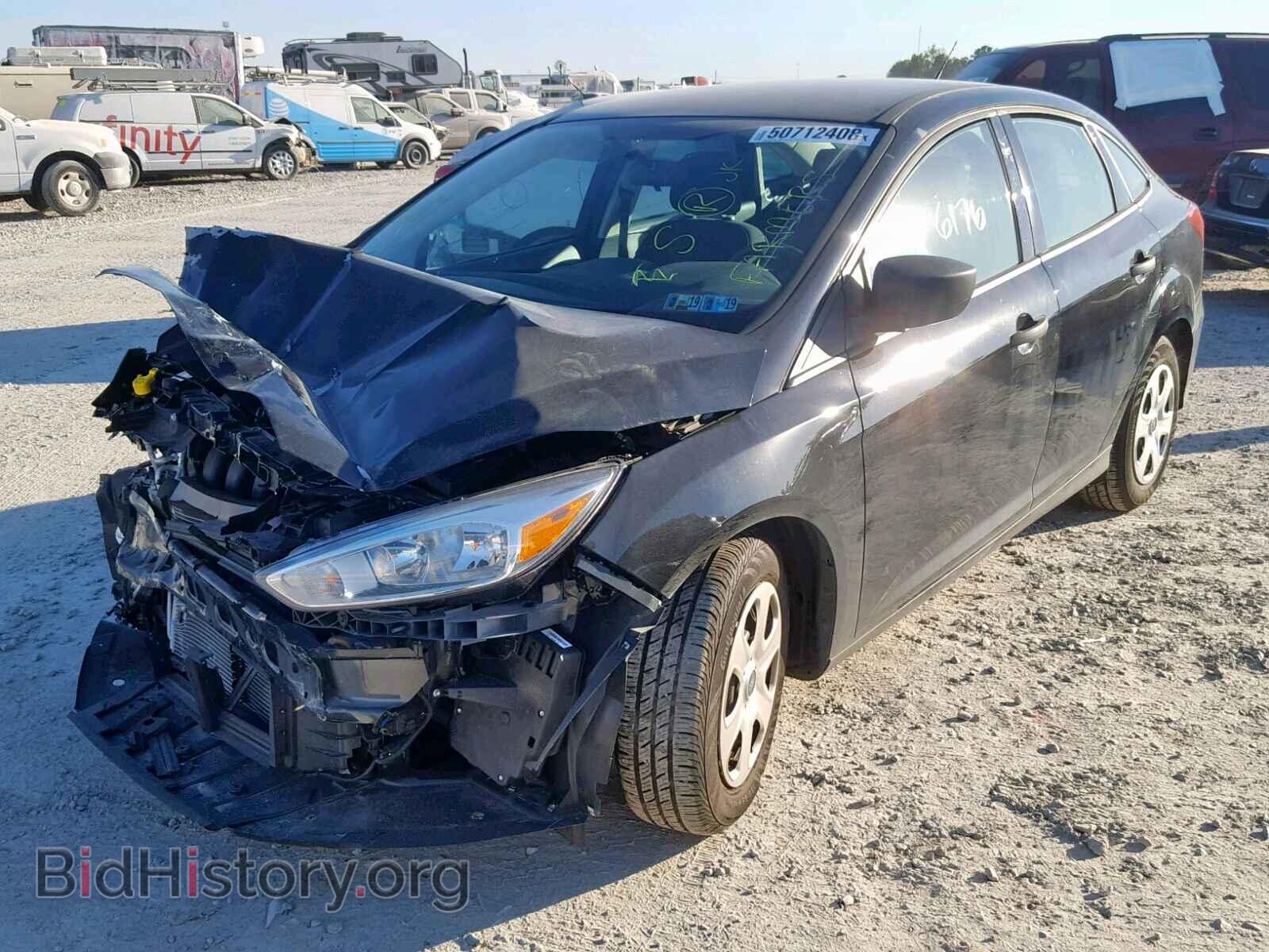 2018 FORD FOCUS - VIN: 1FADP3E22JL274637 - Фото 2