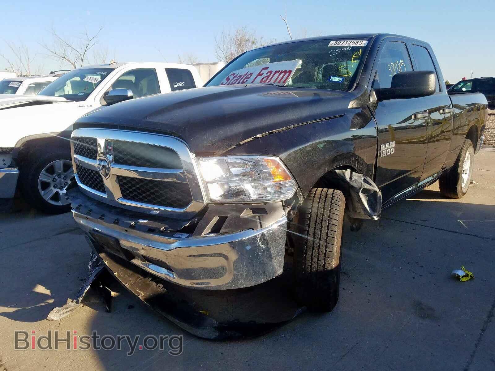 2018 RAM 1500 ST - VIN: 1C6RR6FG7JS299276 - Фото 2