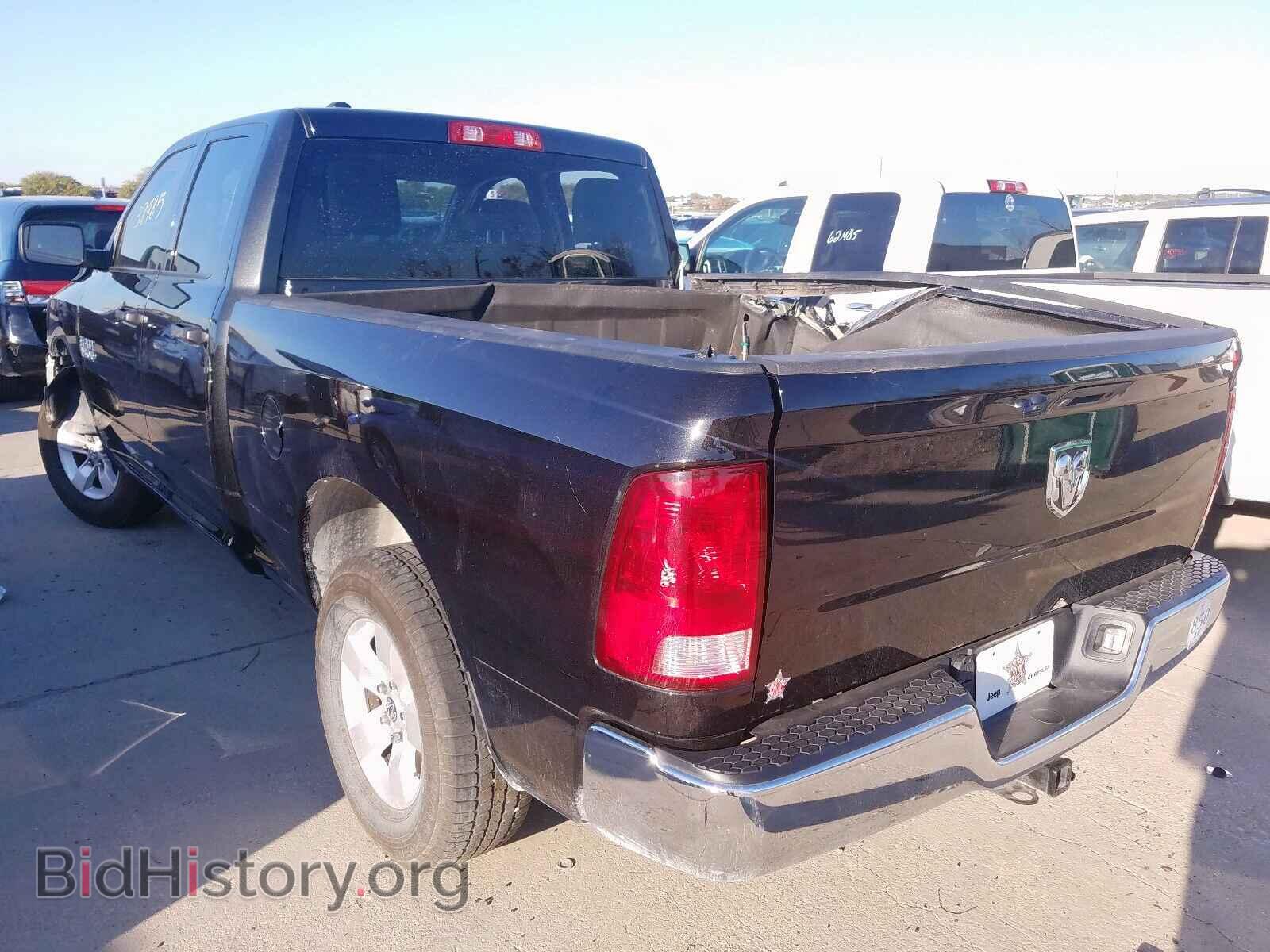 2018 RAM 1500 ST - VIN: 1C6RR6FG7JS299276 - Фото 3
