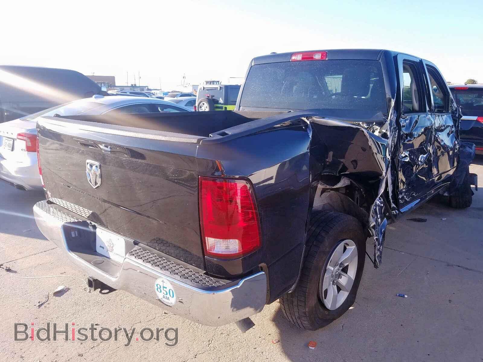 2018 RAM 1500 ST - VIN: 1C6RR6FG7JS299276 - Фото 4