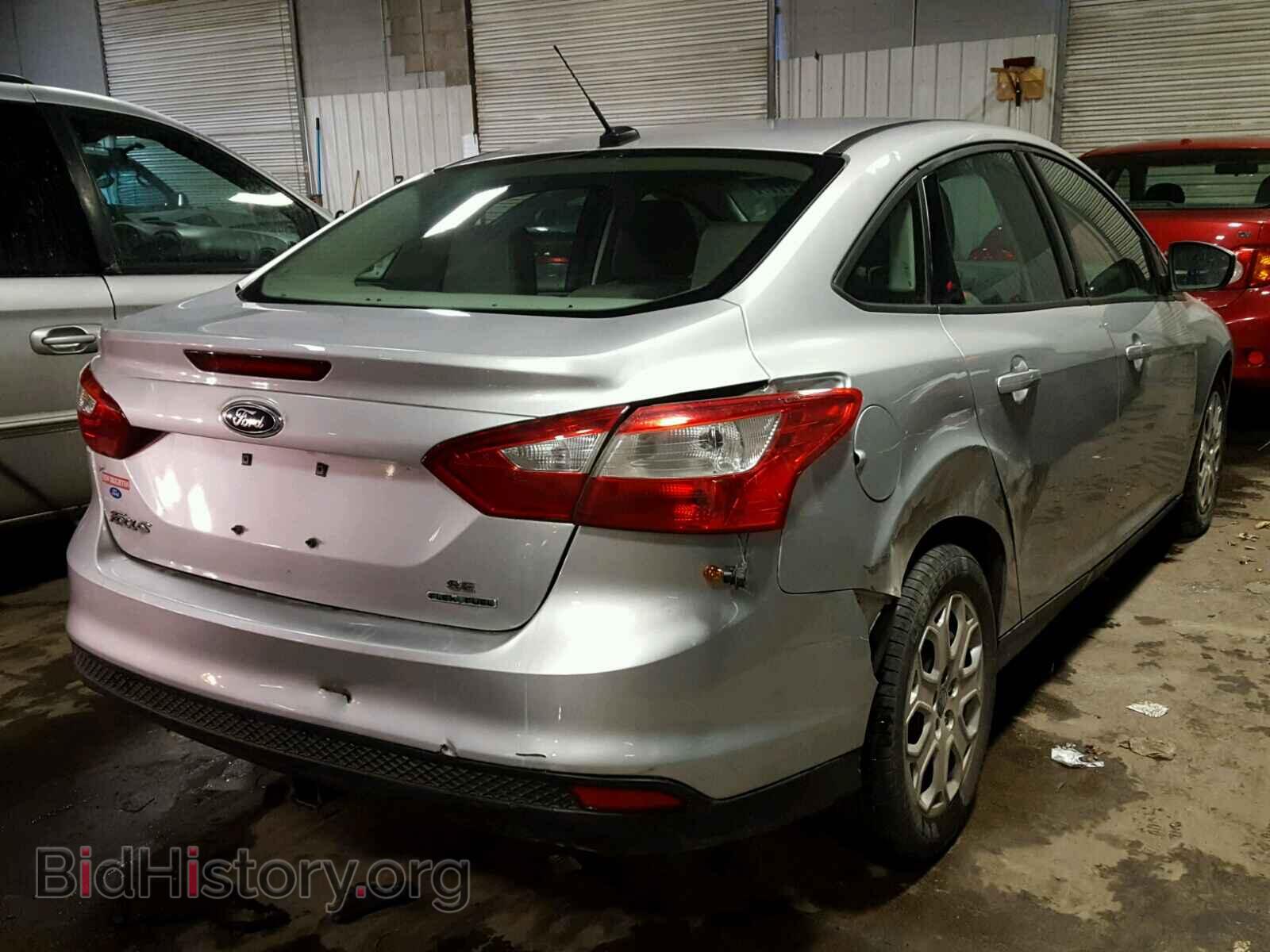 2012 Ford FOCUS (VIN 1FAHP3F26CL446350) — фото 4 из 10