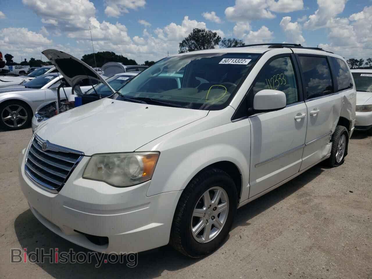 2010 CHRYSLER MINIVAN - VIN: 2A4RR5D10AR193619 - Photo 2