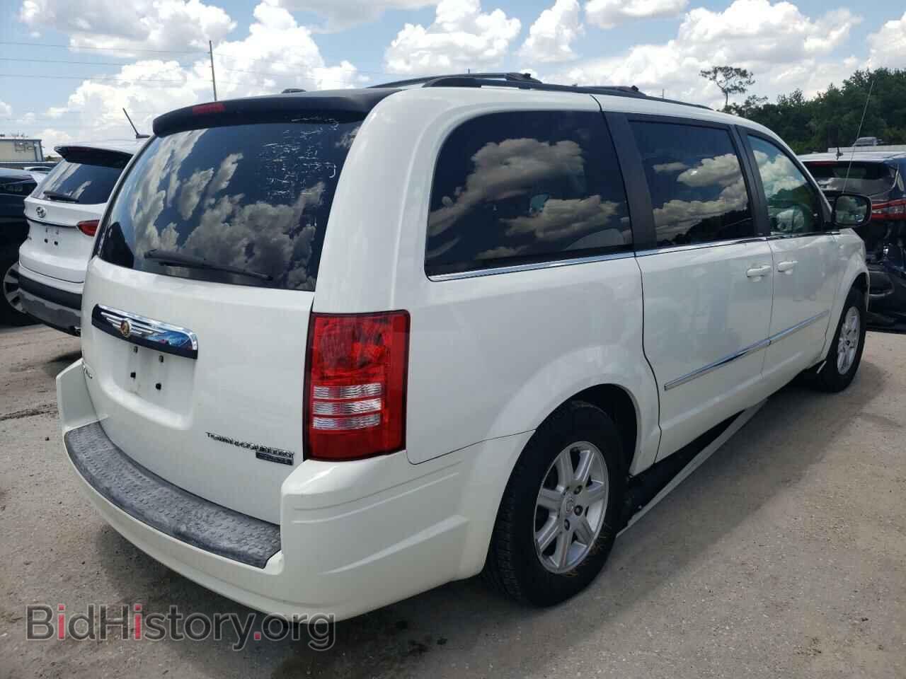 2010 CHRYSLER MINIVAN - VIN: 2A4RR5D10AR193619 - Photo 4