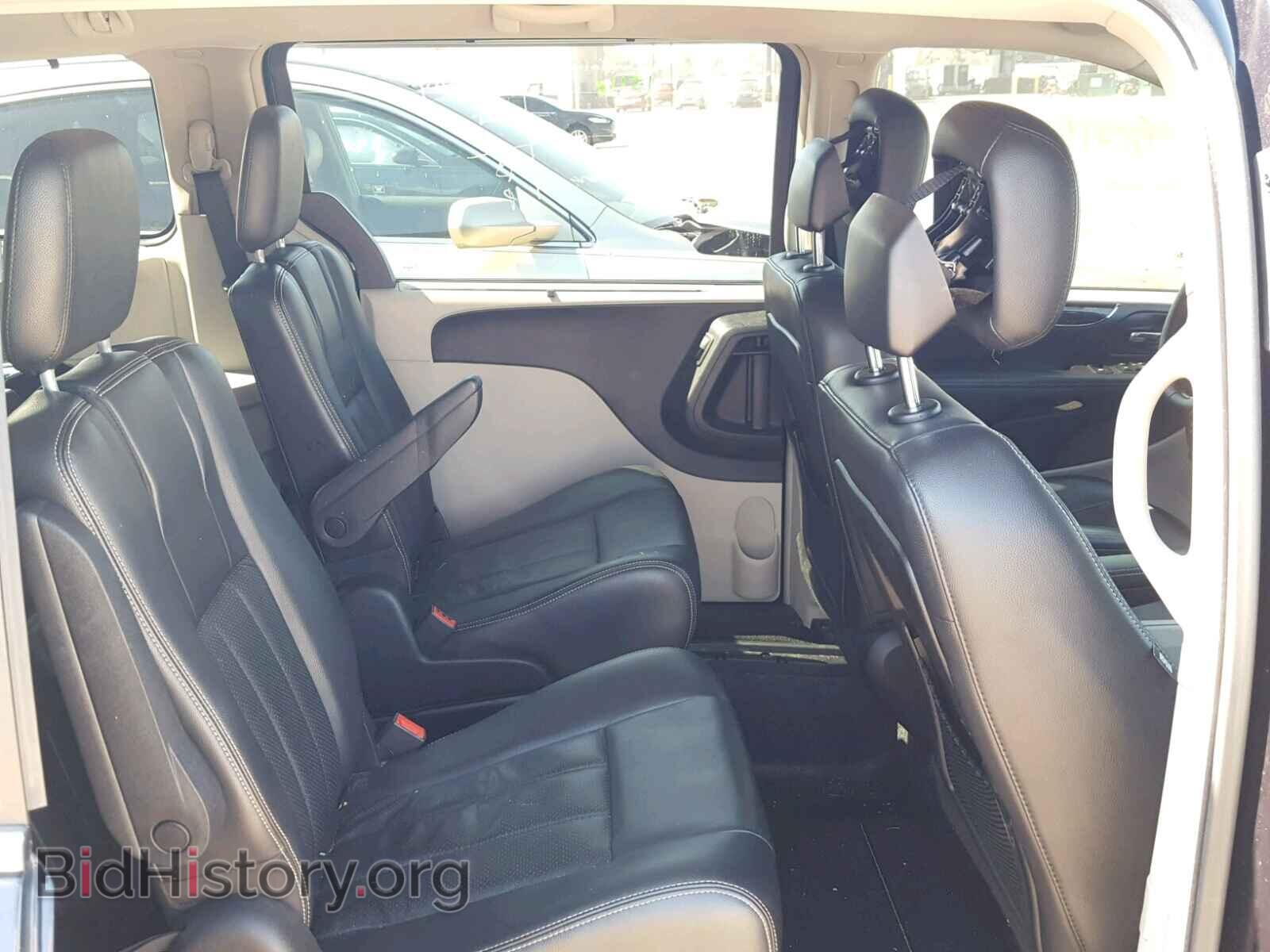 2011 CHRYSLER TOWN & COU - VIN: 2A4RR8DGXBR630842 - Фото 6
