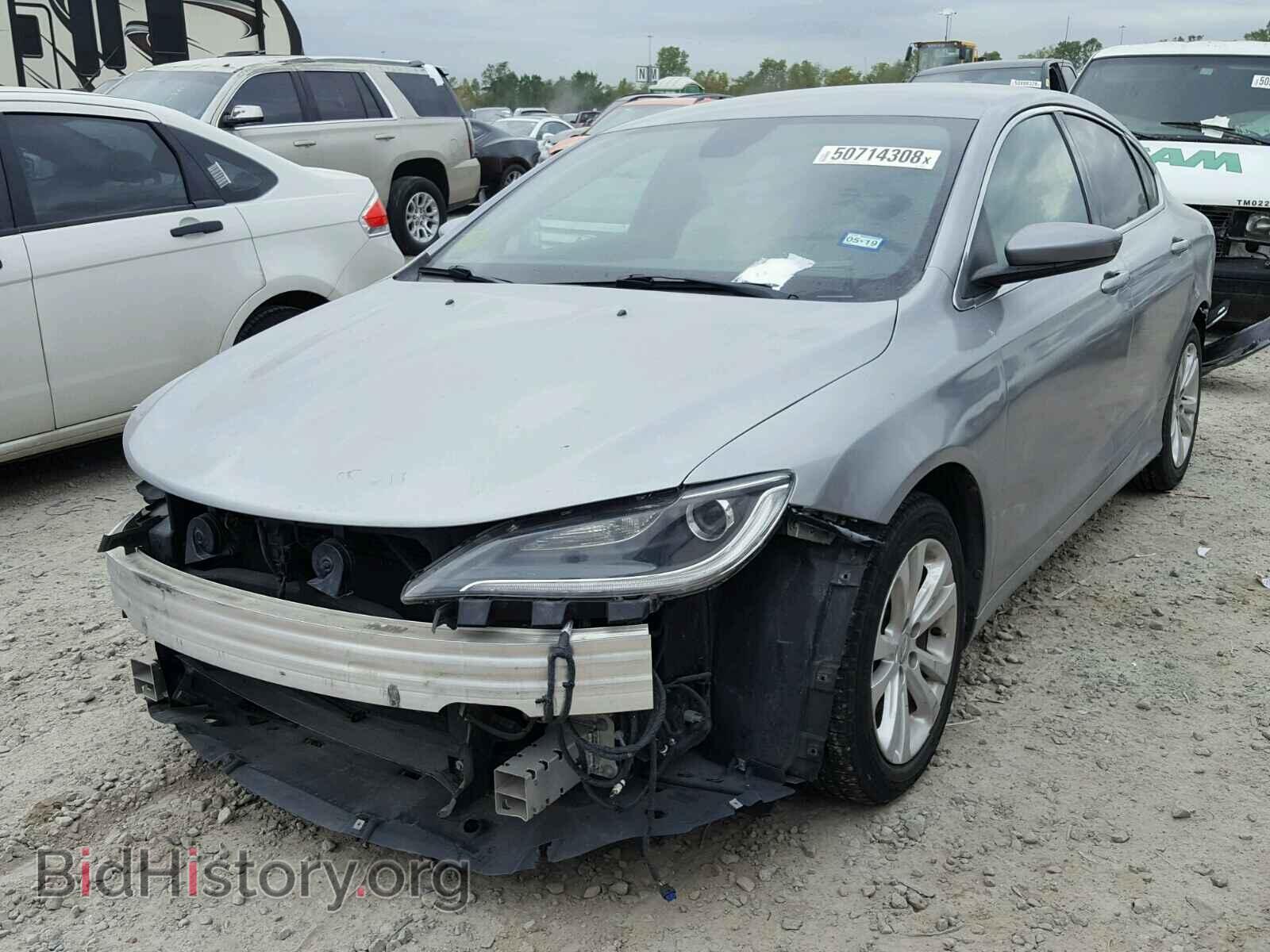 2015 CHRYSLER 200 - VIN: 1C3CCCAB3FN685908 - Фото 2