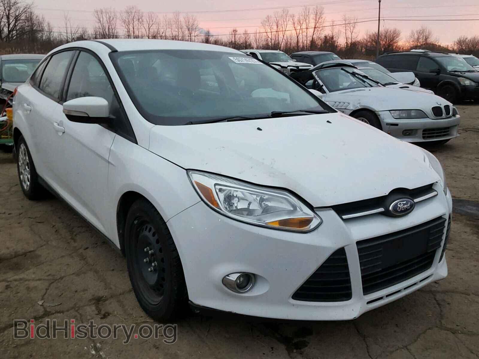 Photo 1FAHP3F27CL272210 - FORD FOCUS 2012