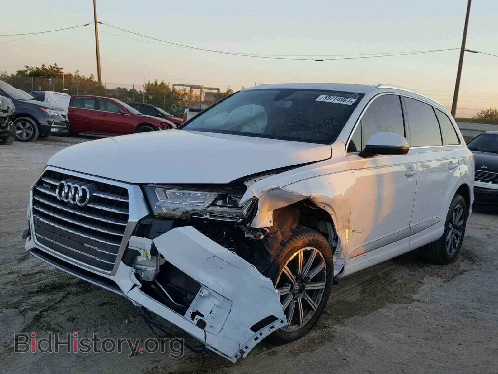 2017 AUDI Q7 - VIN: WA1LAAF70HD002852 - Фото 2