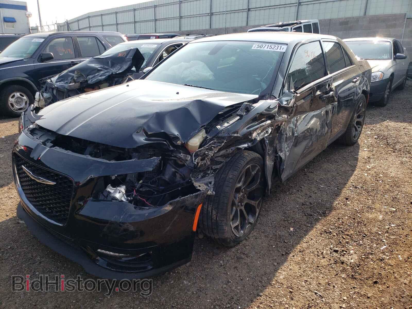 2018 CHRYSLER 300 - VIN: 2C3CCABG3JH191502 - Фото 2