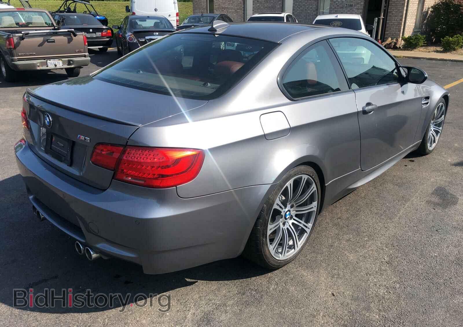 2012 BMW M3 - VIN: WBSKG9C58CE797680 - Фото 4