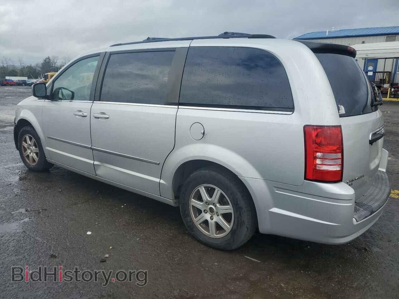 2010 CHRYSLER MINIVAN - VIN: 2A4RR5DX5AR395327 - Фото 2