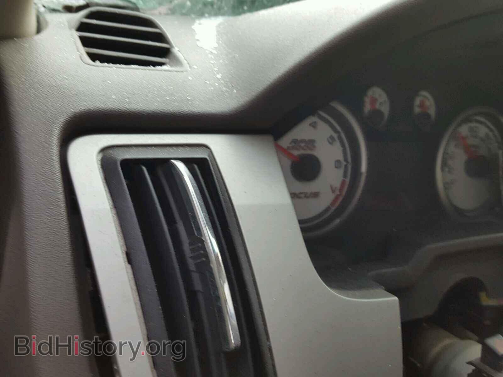 2011 FORD FOCUS - VIN: 1FAHP3HN1BW112909 - Фото 8