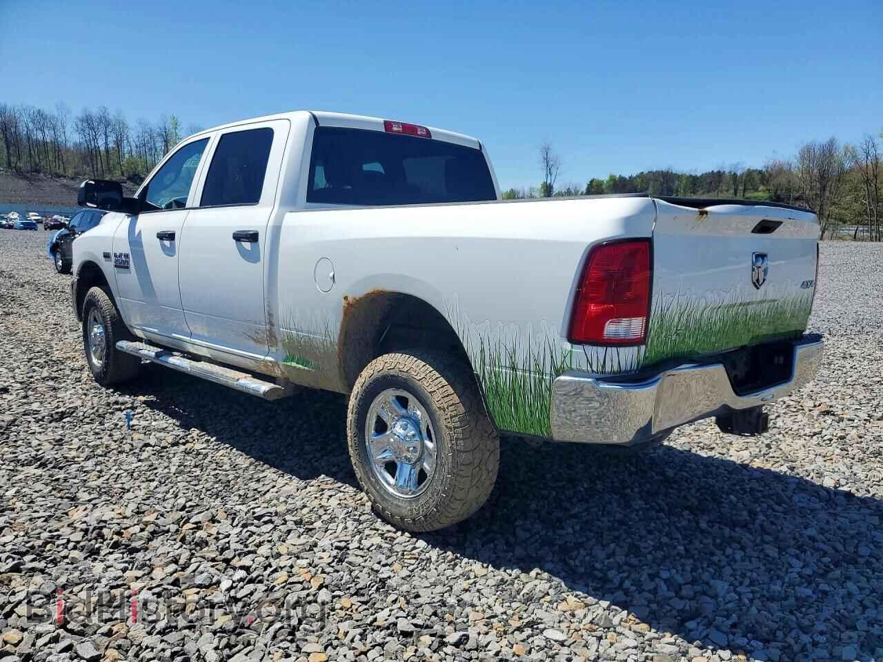 2015 RAM 2500 - VIN: 3C6TR5CT0FG504940 - Фото 2